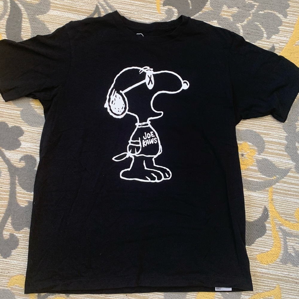 Kaws x Peanuts Uniqlo Tee